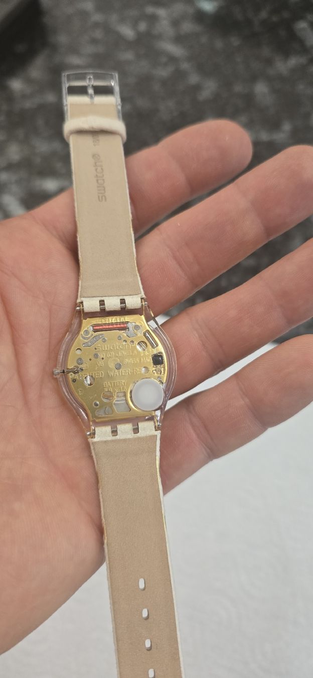 Swatch Orologi: Swatch Uhr Goldfarben neu – Nuovo (secondo la descrizione) da Weiningen ZH venduto da ped_fbx2 2
