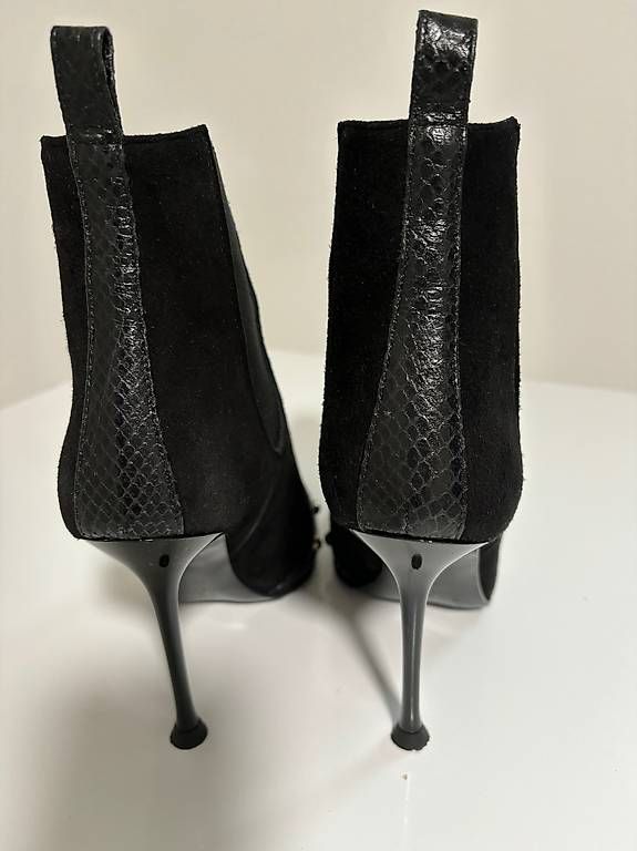 Scarpe da donna: Stivaletti Anna Ripamonti  – Usato da Soazza venduto da afa_r6cx 3