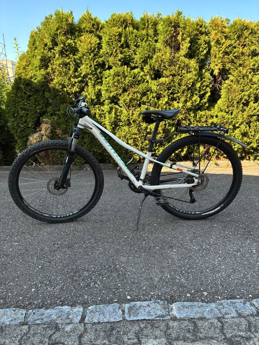 Specialized Biciclette: Specialized MTB für Kinder  – Usato da Pratteln venduto da Ahorn016