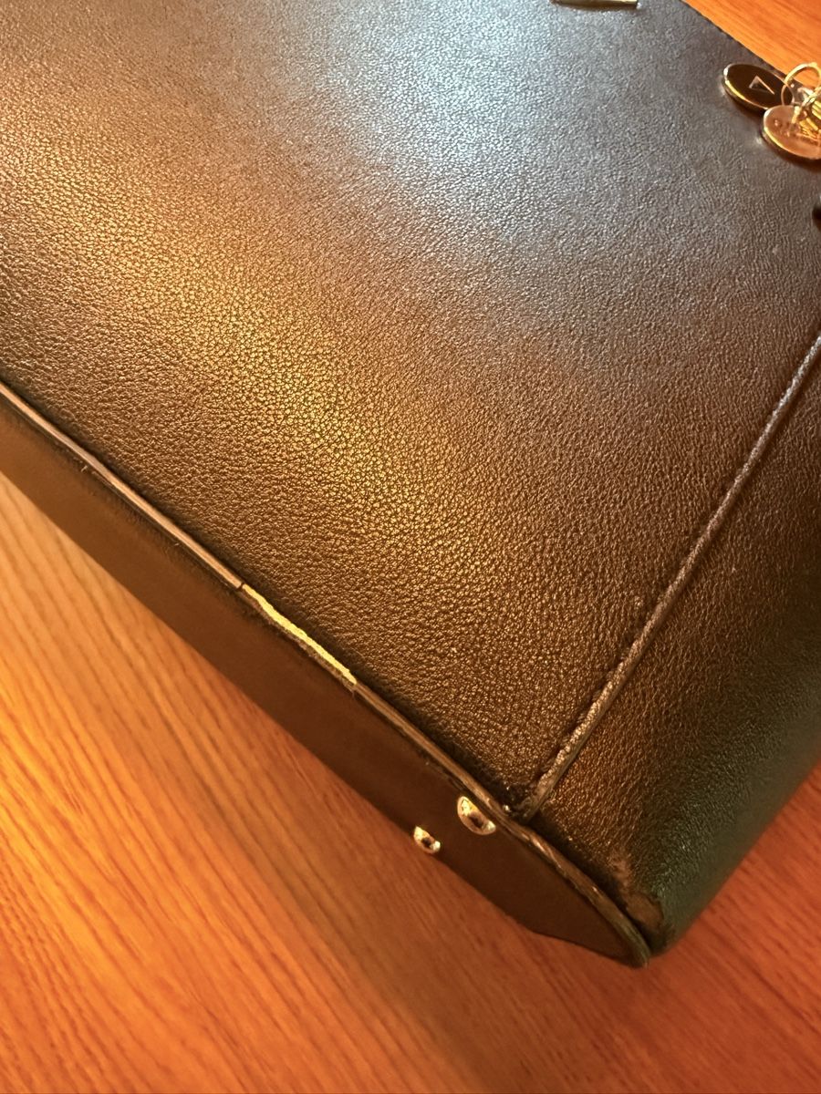 Guess Sacs femmes: Guess Handtasche – Schwarz – D'occasion à Burgdorf par wid_78gy 3