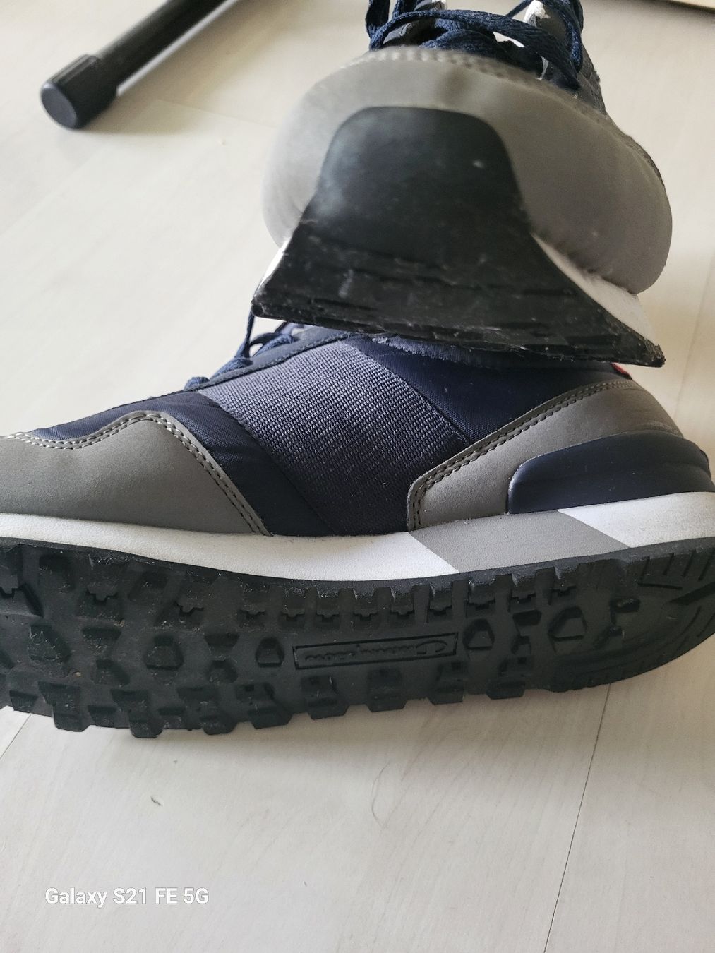 Champion Scarpe da uomo: CHAMPION SCHUHE NR.43 UNISEX – Nuovo (secondo la descrizione) da Riehen venduto da tamola67 8