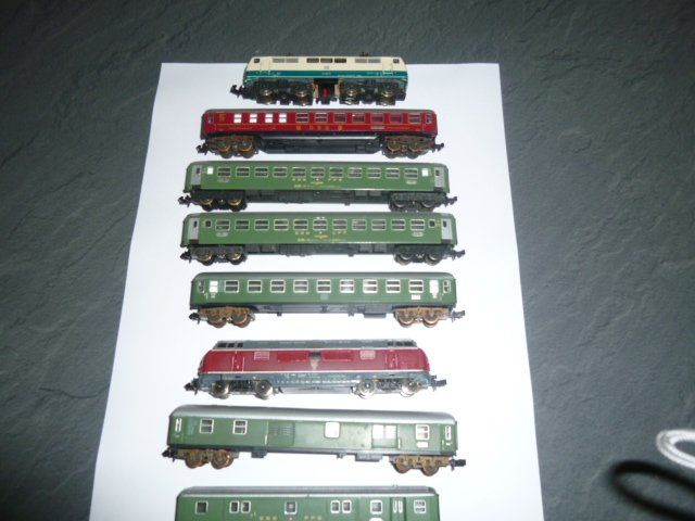 Trix Modelleisenbahnen: Minitrix Konvolut 2 Loks+6 Waggons – Gebraucht aus Diepoldsau von ehrlich72 5