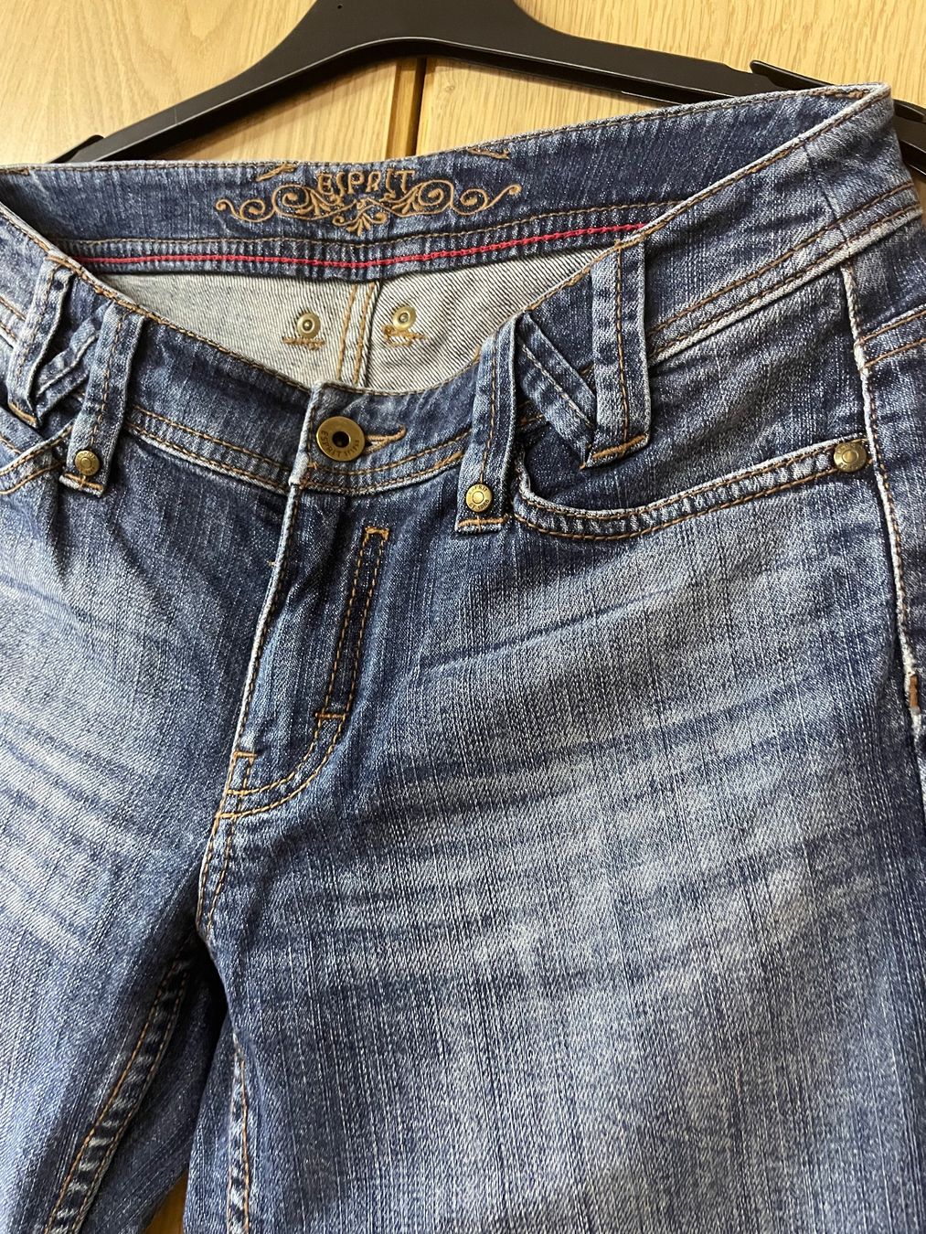 Esprit Jeans: Jeans – Usato da Hüniken venduto da fio_qb8b 1
