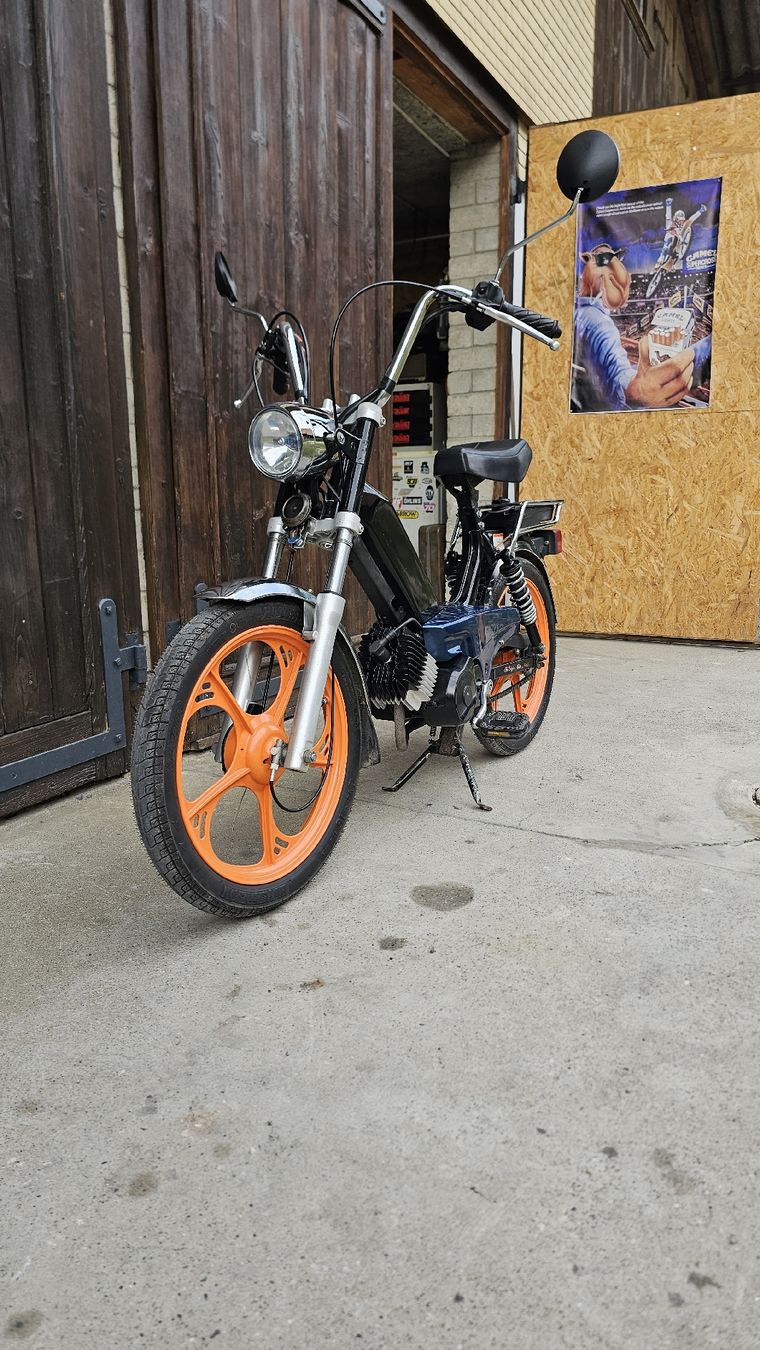 Tomos Cyclomoteurs: Tomos Classic ab 1Fr. – Défectueux à Wiler b.  Seedorf par Evoxnxx 4