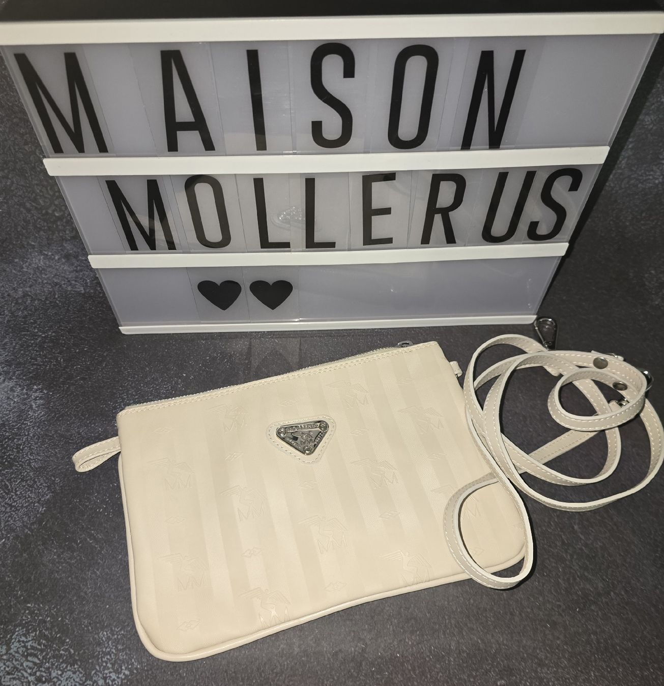 Maison Mollerus Borse da donna: Maison Mollerus Tamins – Nuovo (secondo la descrizione) da Basel venduto da BeautyqueenbyNB