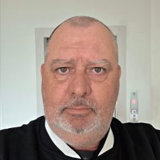 Profile image of red-st