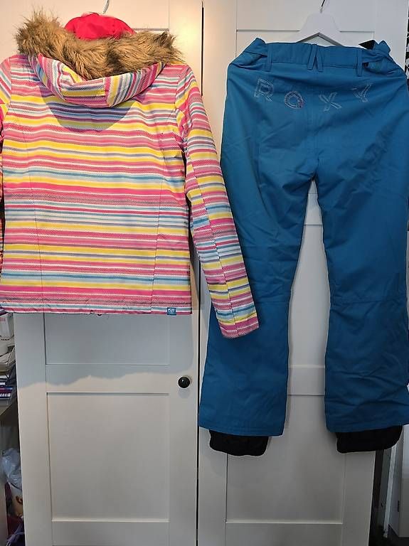Roxy Completi: Roxy Skianzug Gr: 152 WATERPROOF Minimum 10000 mm – Usato da Weggis venduto da bdrm48 3