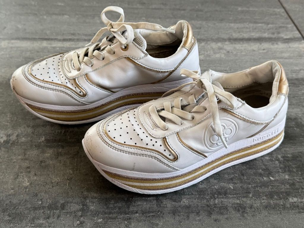 Bugatti Scarpe da donna: Sneaker Bugatti - weiss - gold - Grösse 37 - EU – Usato da Zürich venduto da Alot16