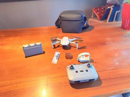 DJI Mini 4K Fly More Combo  Wie neu (nur 6 Min. Flugzeit!)