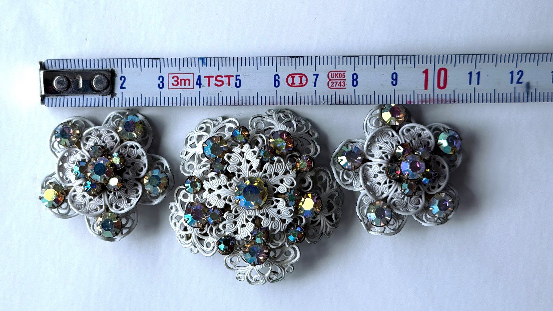 Altri gioielli: Vintage-Schmuckset aus Brosche und Ohrclips***** – Usato da Dübendorf venduto da Orchid18 5