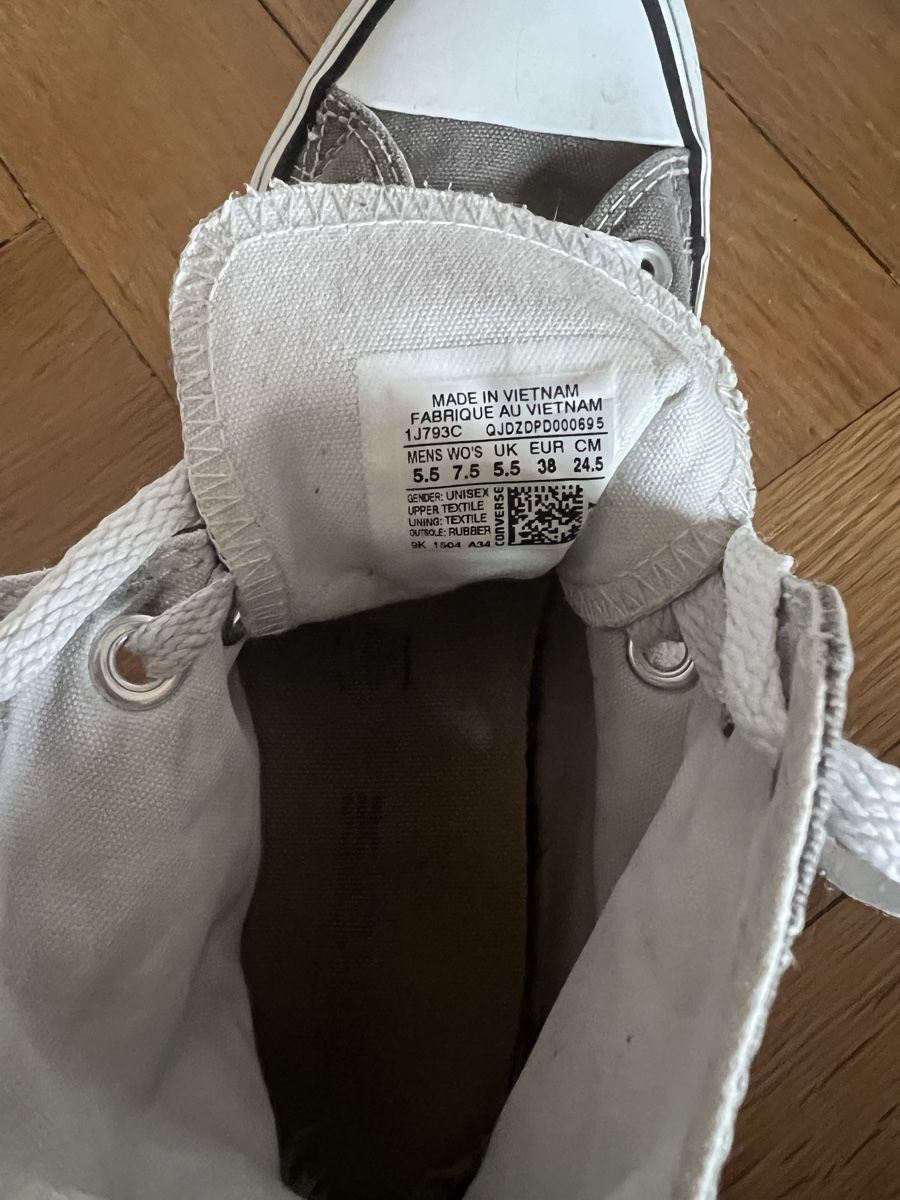 Converse Damenschuhe: Converse All Star High-Top Sneakers - Size EU 38 – Gebraucht aus Zürich von daria_m 3