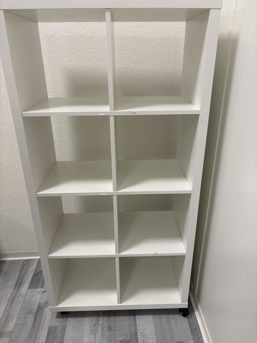 Scaffali: Regal weiss 8 Fächer IKEA Kallax – Usato da Vordemwald venduto da Jerry328