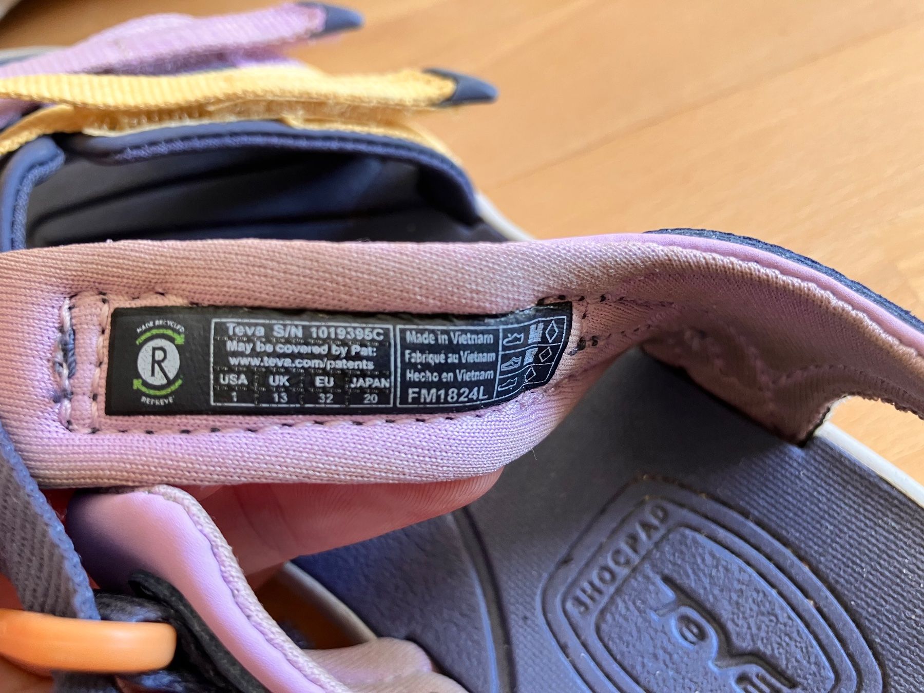 Teva Schuhe für Mädchen: Teva Kindersandalen – Gebraucht aus Winterthur von Risdo 4