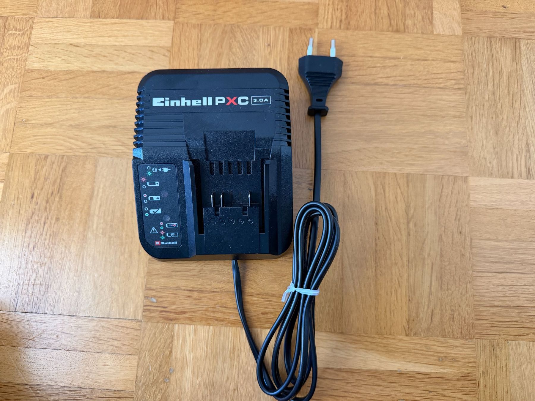 Einhell Caricatori & Batterie: Einhell Power-X-Charger 3 A Ladegerät 20V – Nuovo e nell'imballaggio originale da Zollikofen venduto da Hoplaboom 5