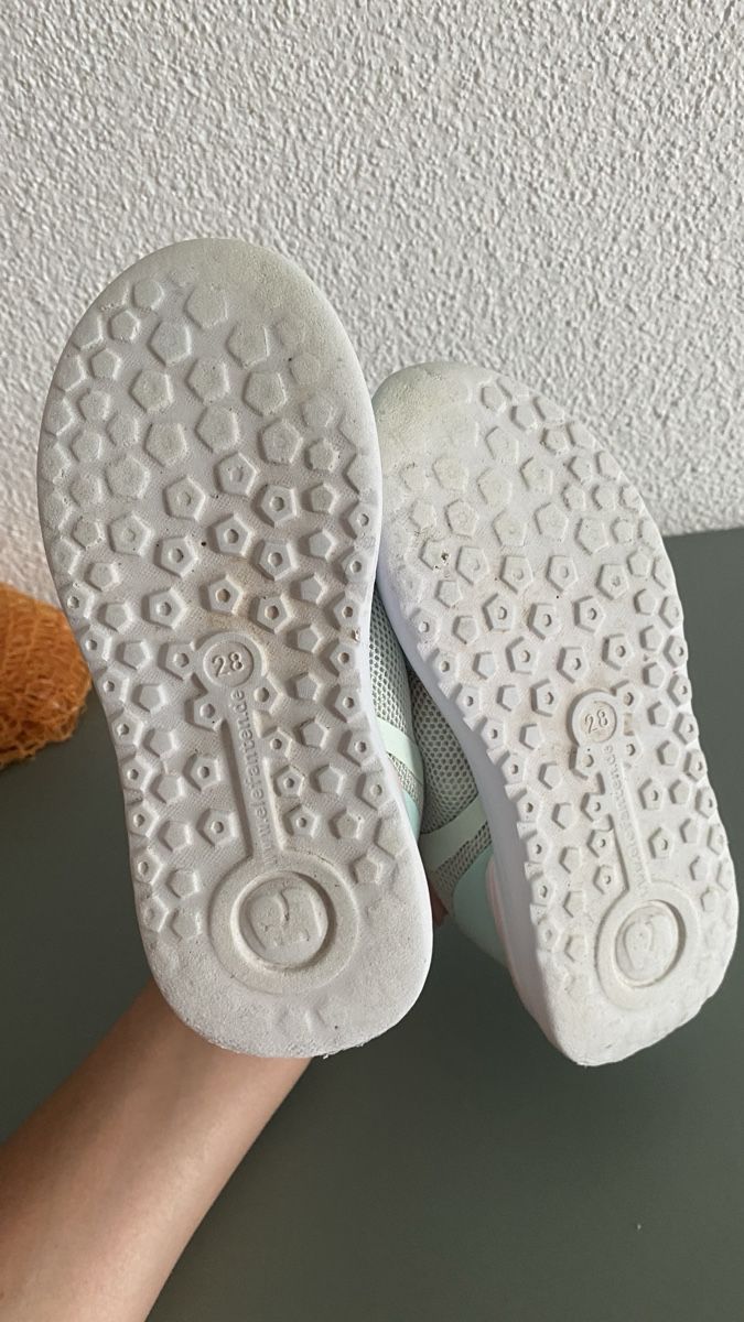 Elefanten Scarpe per ragazze: Sportschuhe Gr. 28 – Usato da Beinwil (Freiamt) venduto da Akgeun 1