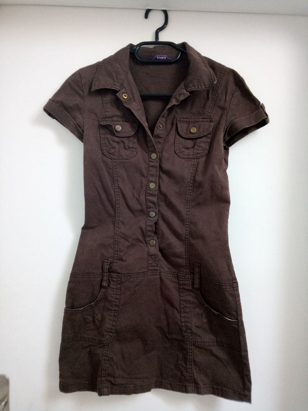 Robes: Kleid braun Grösse 32 – D'occasion à Volketswil par Car1