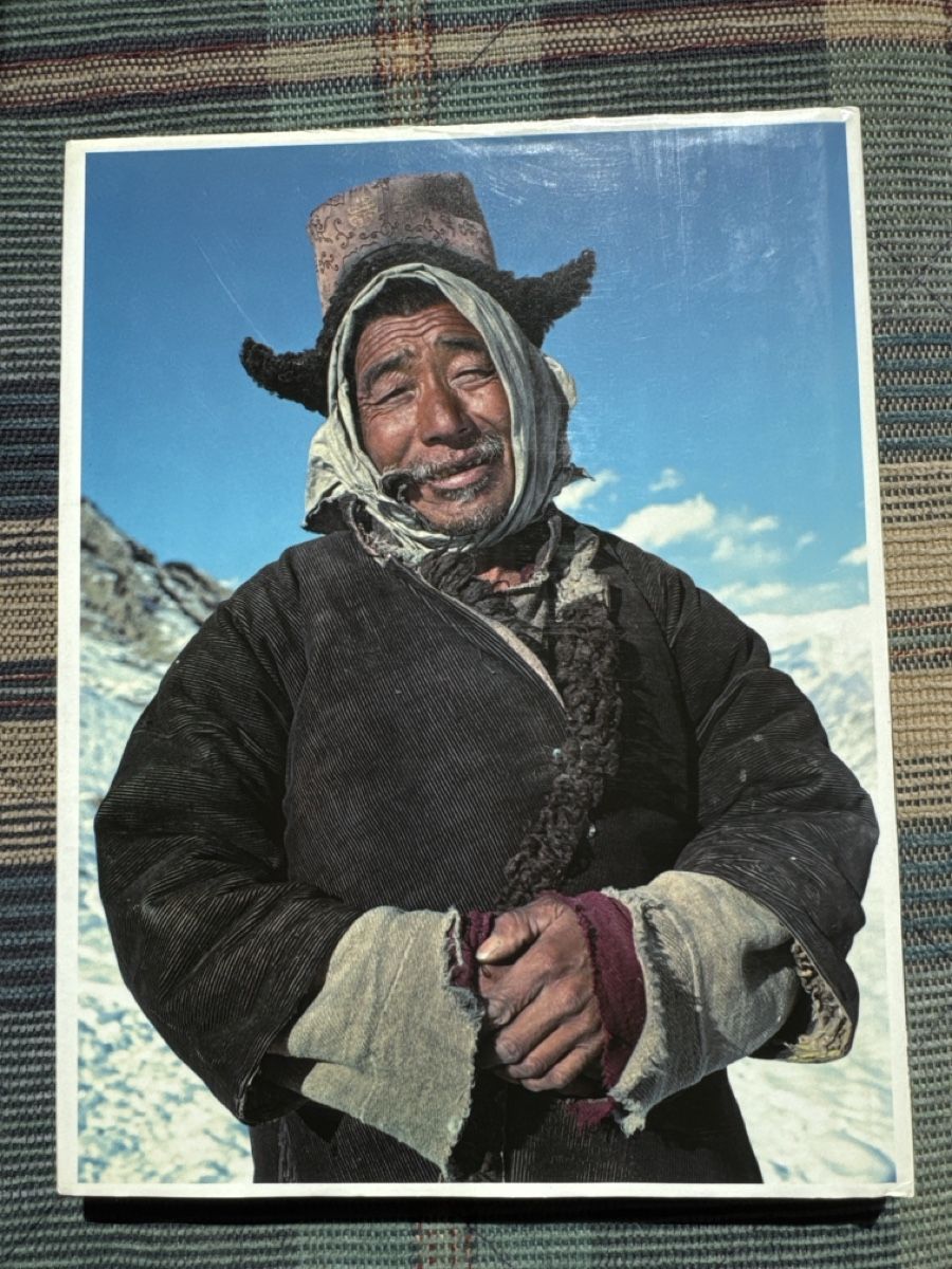 Libri: Ladakh - Between Earth and Sky, Wahid, Storm – Usato da Eschenz venduto da Belladog 1