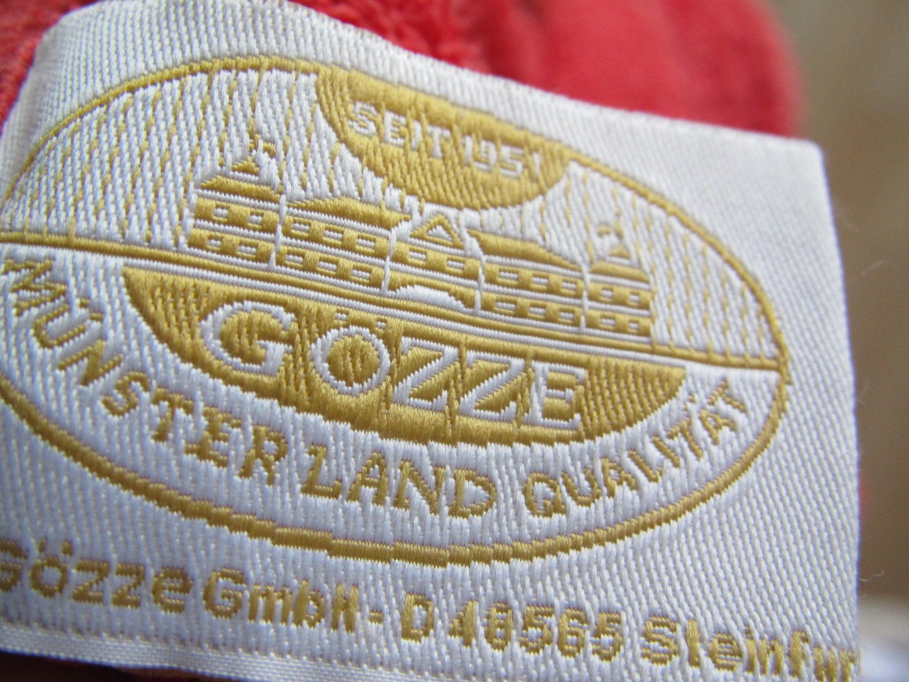 Teli da bagno: SERVIETTE DE DOUCHE GOZZE – Usato da Murten venduto da Selliot 2