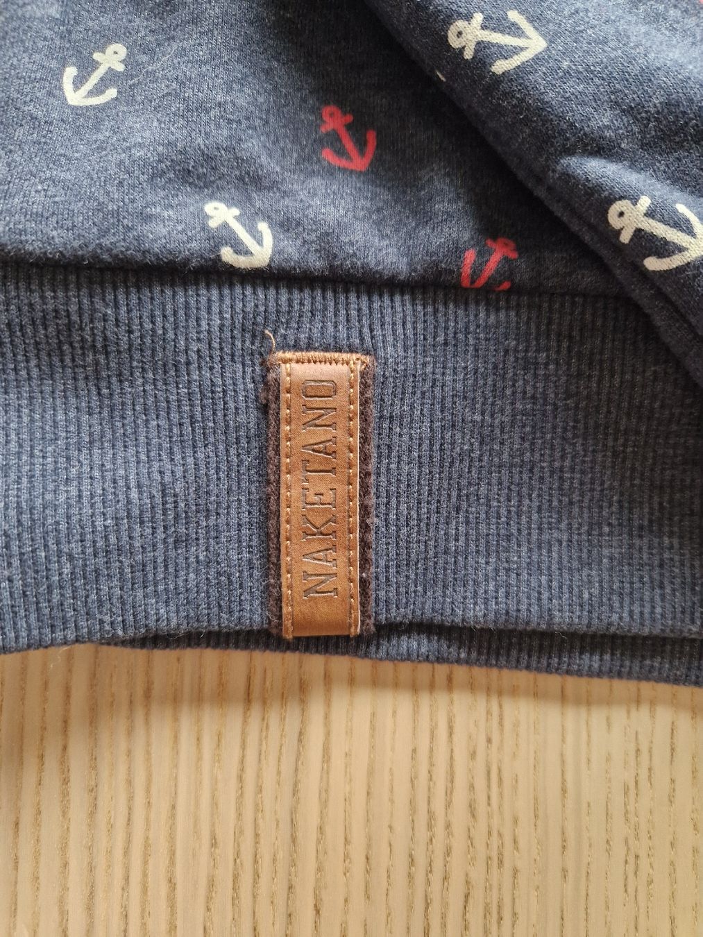 Naketano Pulls & Sweat-shirts: Naketano Anker Pullover mit Kapuze Grösse S, neuwertig – D'occasion à Basel par AliceTinka 2