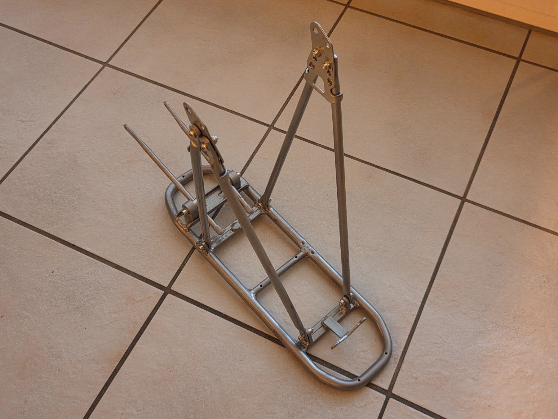Pezzi di ricambio: Gepäckträger FOLDIT ADJUSTABLE 2.0 Silber – Usato da Rotkreuz venduto da vabu33 2