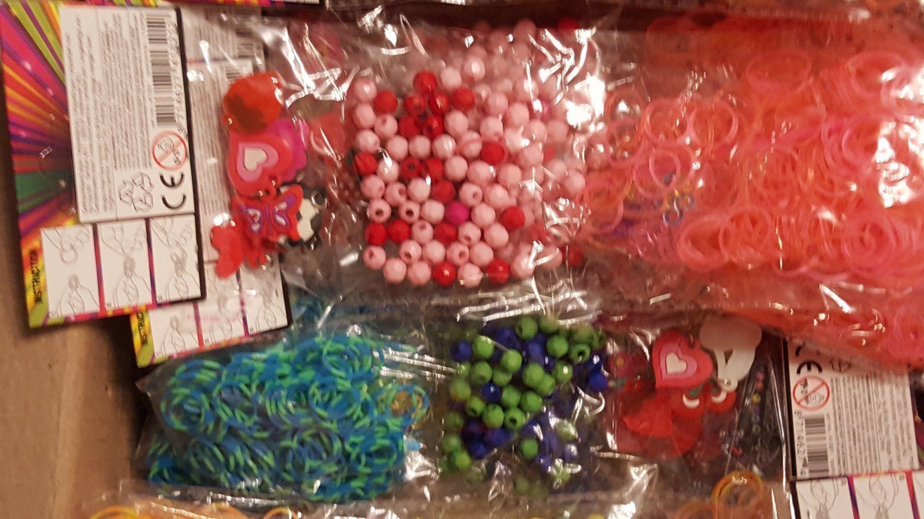 Perlen (unechte): 10 Stück - 3er Set Loom Bandli – Neu und originalverpackt aus Oberglatt ZH von Mrf808 3