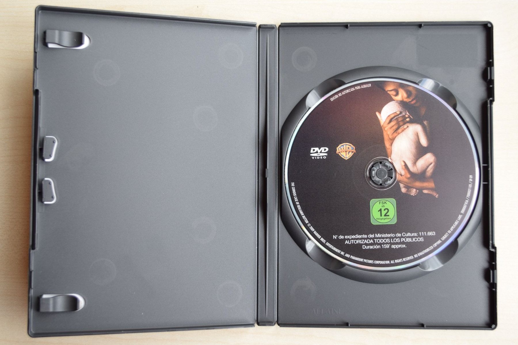 Tutti i DVDs: Der seltsame Fall des BENJAMIN BUTTON/DVD (100) – Usato da Reutigen venduto da DONDON55 3
