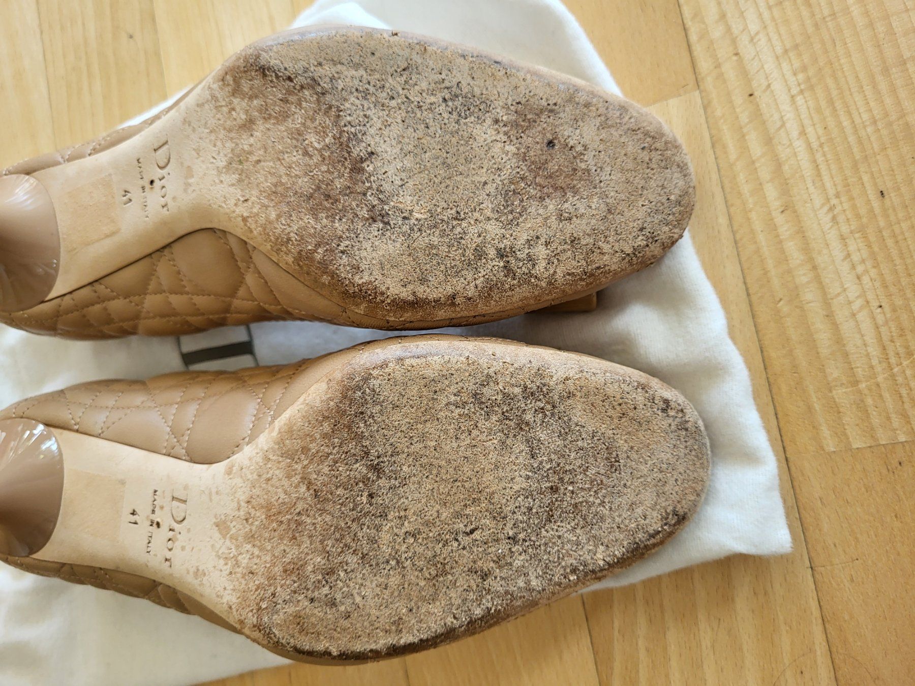 Dior Scarpe da donna: DIOR escarpins à talons cuir 41 – Usato da Zumikon venduto da cozurich 5