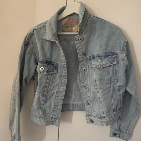 Vintage Jeansjacke von Amisu, hellblau, Grösse M