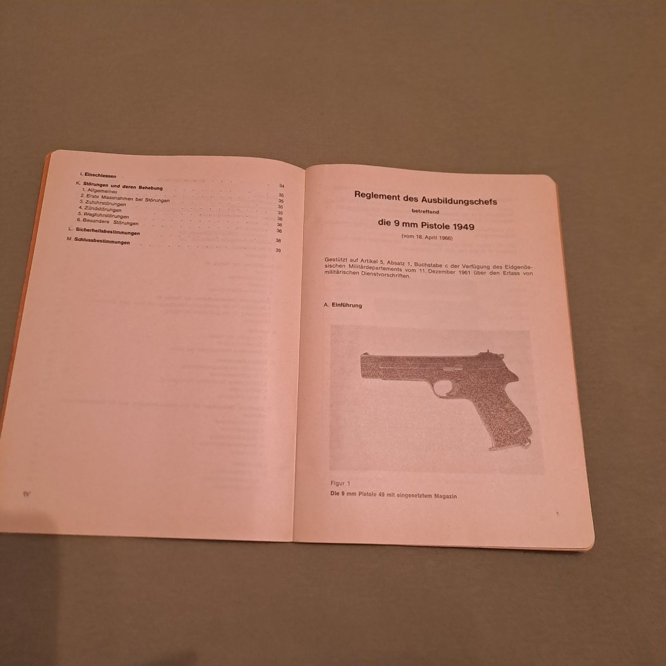 Libri: Die 9mm Pistole 49 Anleitung Wafm – Nuovo (secondo la descrizione) da Gipf-Oberfrick venduto da Mig_29 1