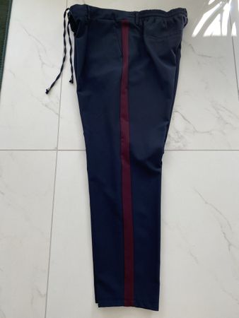 Freizeithose YESSICA dunkelblau/Streife Gr.44 NEU ungetragen