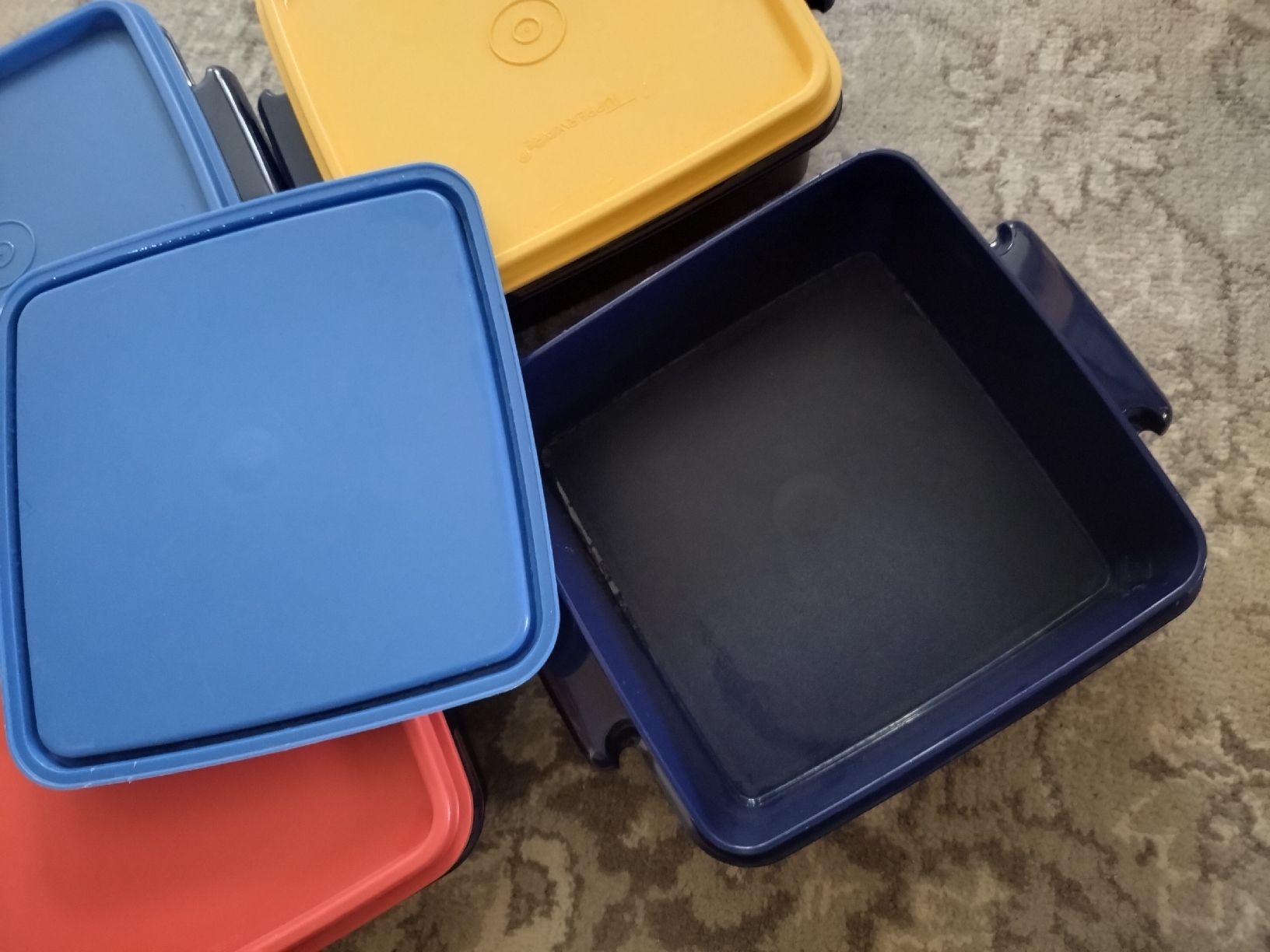 Tupperware Stapelboxen für Picknick (Neu (gemäss Beschreibung)) in Uzwil für CHF 15 – mit Lieferung auf Ricardo kaufen