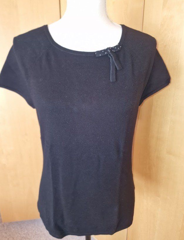 Maglioni & Felpe: ❣️FEINSTRICK PULLOVER SCHWARZ, GR. 40, KURZARM, 77% RAYON – Nuovo (secondo la descrizione) da Schönengrund venduto da cuishla 9