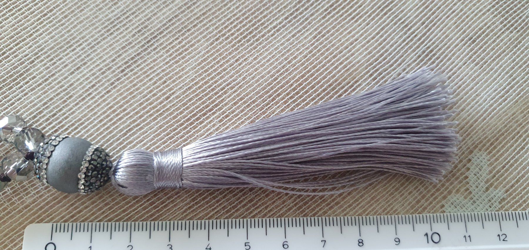 Catenine: Lange Kette mit Stoffquaste – Nuovo (secondo la descrizione) da Kefikon TG venduto da Livline 2
