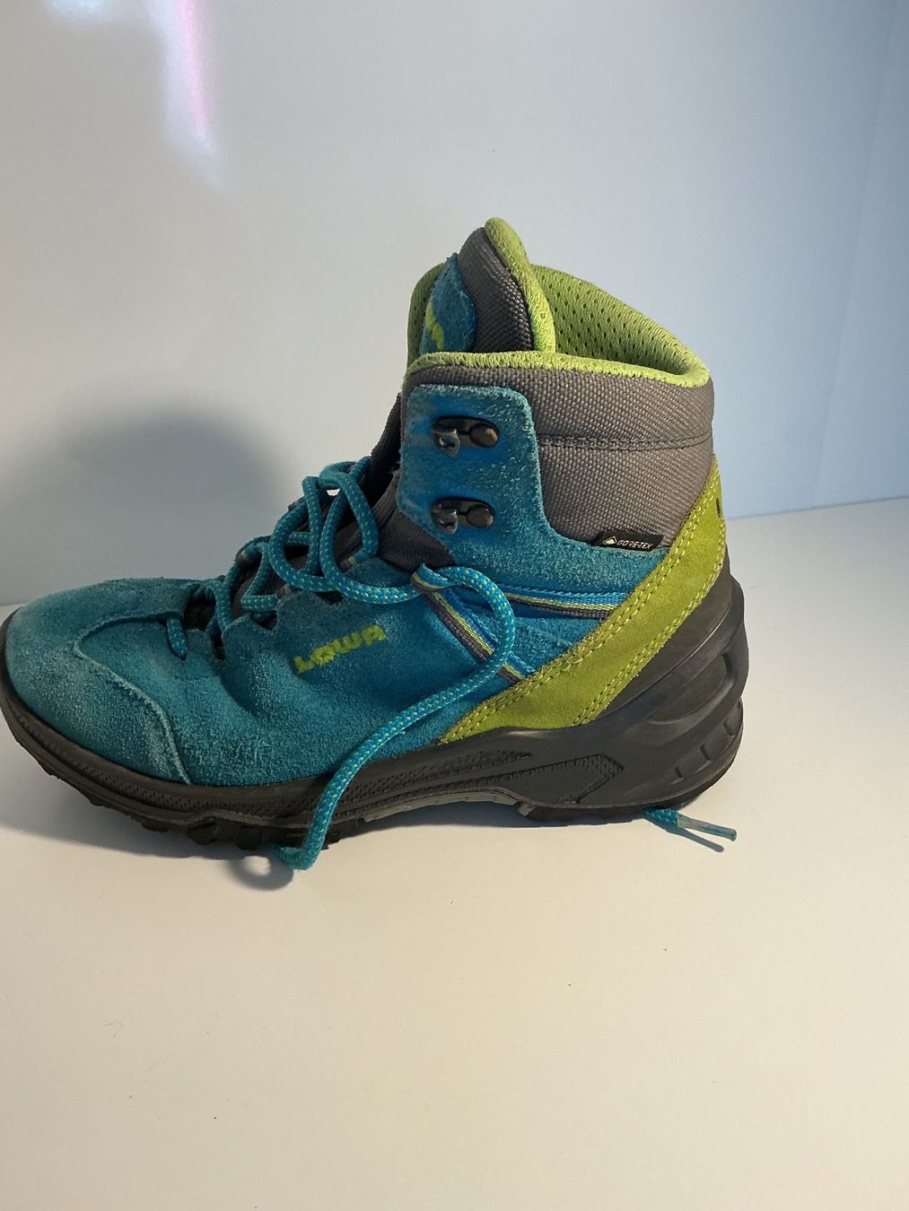 Lowa Scarpe per ragazzi: Lowa Wanderschuhe Grösse 34 – Usato da Zürich venduto da cnben 1
