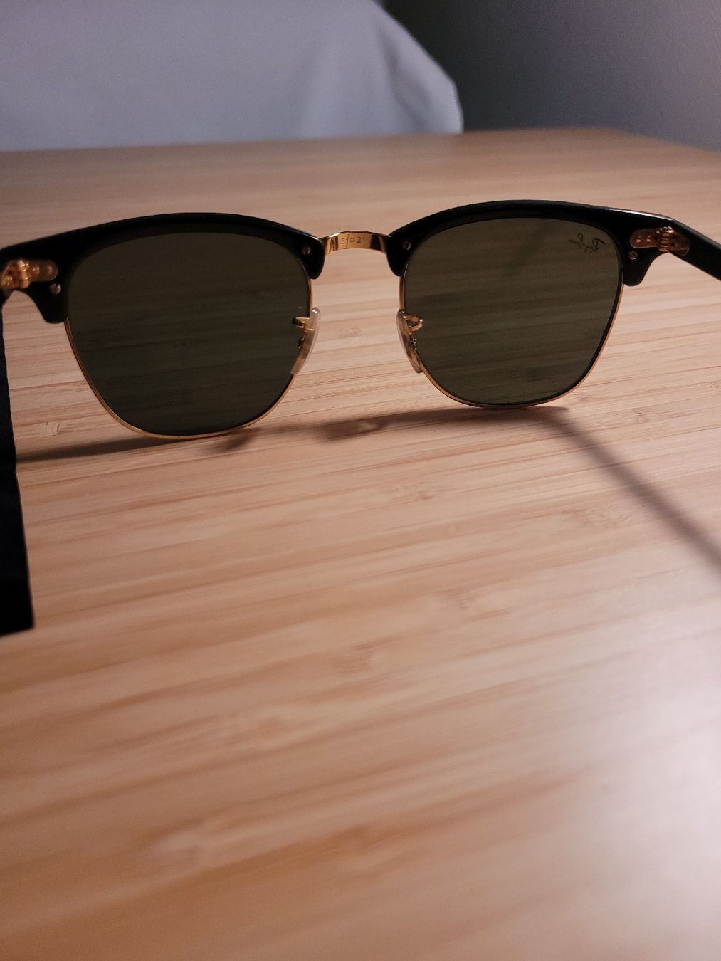Ray-Ban Occhiali & Lenti: Ray-Ban Clubmaster Schwarz Gold – Nuovo (secondo la descrizione) da Zürich venduto da wavericks 3