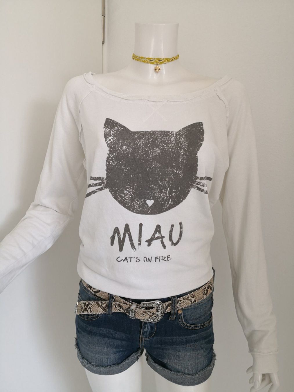 Mango Pulls & Sweat-shirts: 🤩MANGO MIAU PULLOVER WEISS & D&G P. – Neuf (Voir description) à Olten par Naja-Twins-Twins