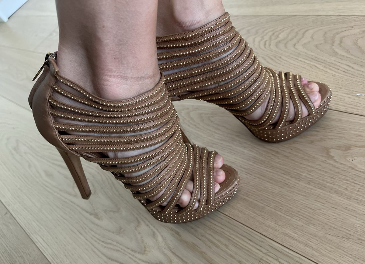Dior Scarpe da donna: Dior studded leather caged platform heels size 38 – Nuovo (secondo la descrizione) da Corsier GE venduto da Karol_save_planet 7