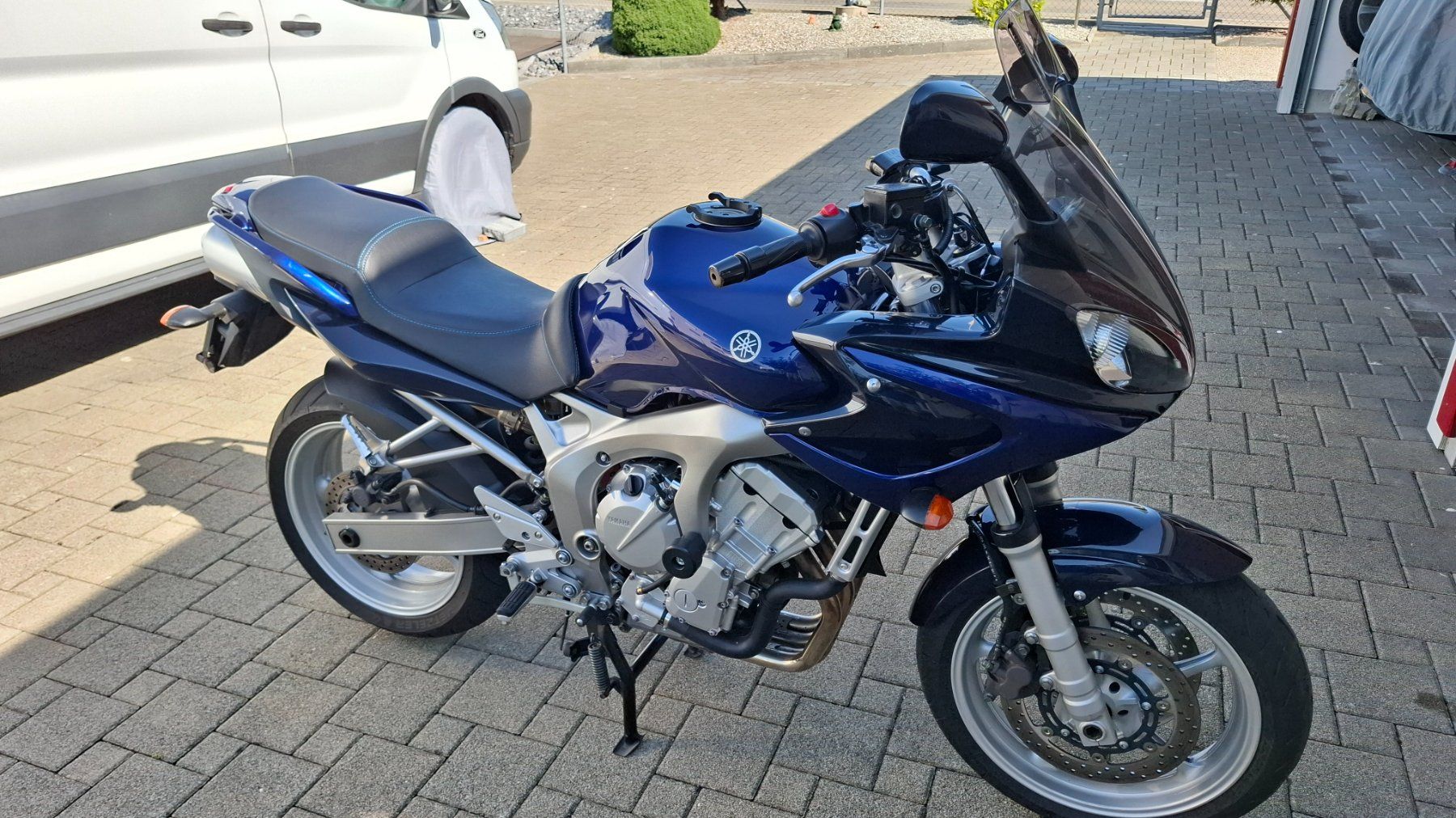 Yamaha Strada: YAMAHA FZ6-S – Usato da Zihlschlacht venduto da Lock1