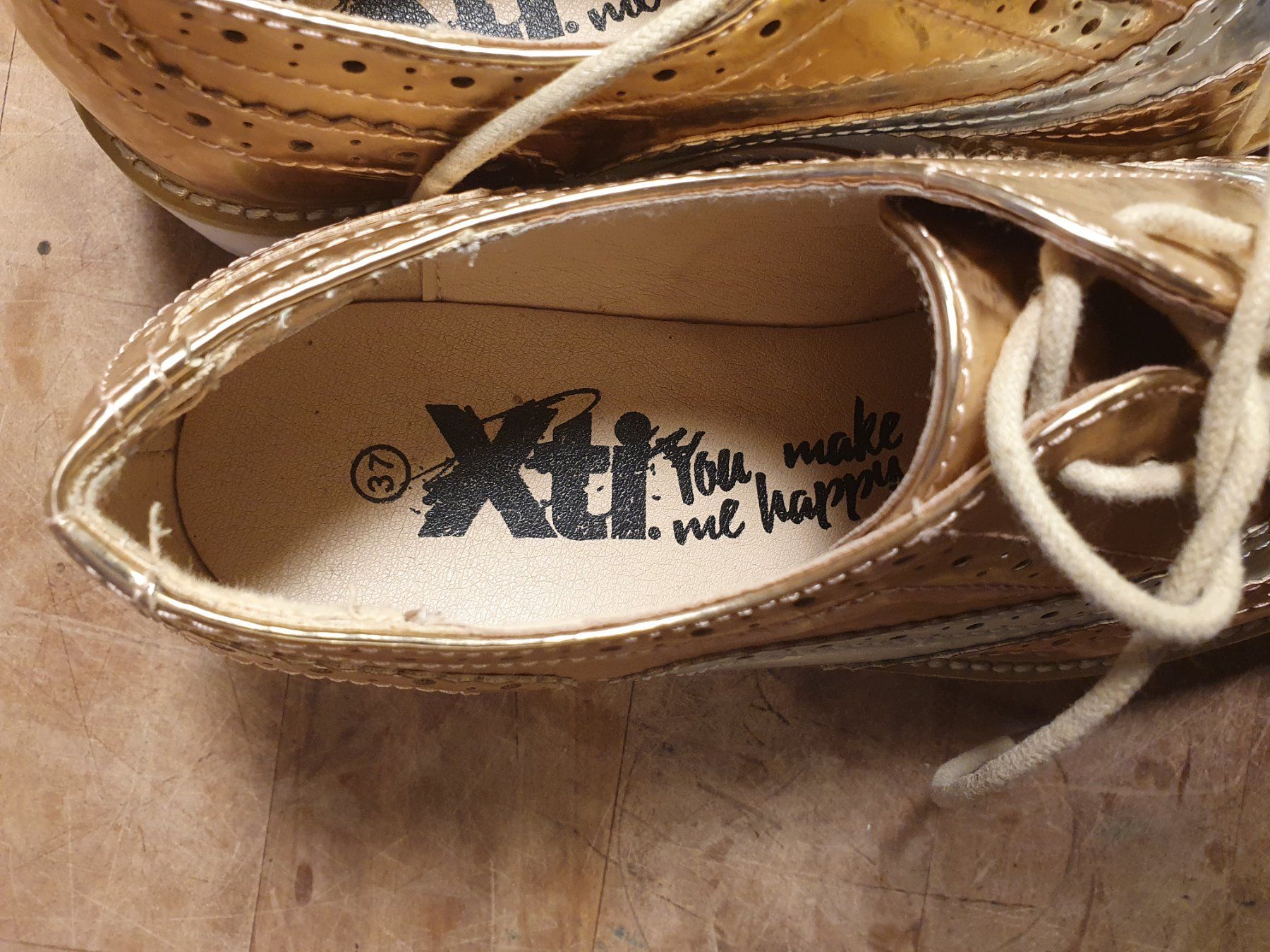 Scarpe da donna: Txi Freizeitschuh Grösse 37 – Usato da Zürich venduto da loosebone 1