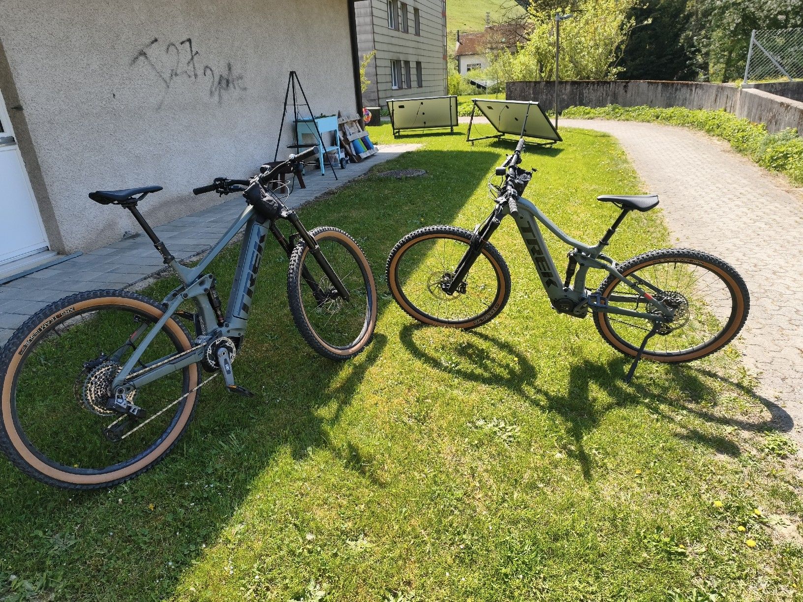 Trek Biciclette: 2 Fast neue Trek Rail 8 E-Bike – Nuovo (secondo la descrizione) da Trubschachen venduto da alex_feuz