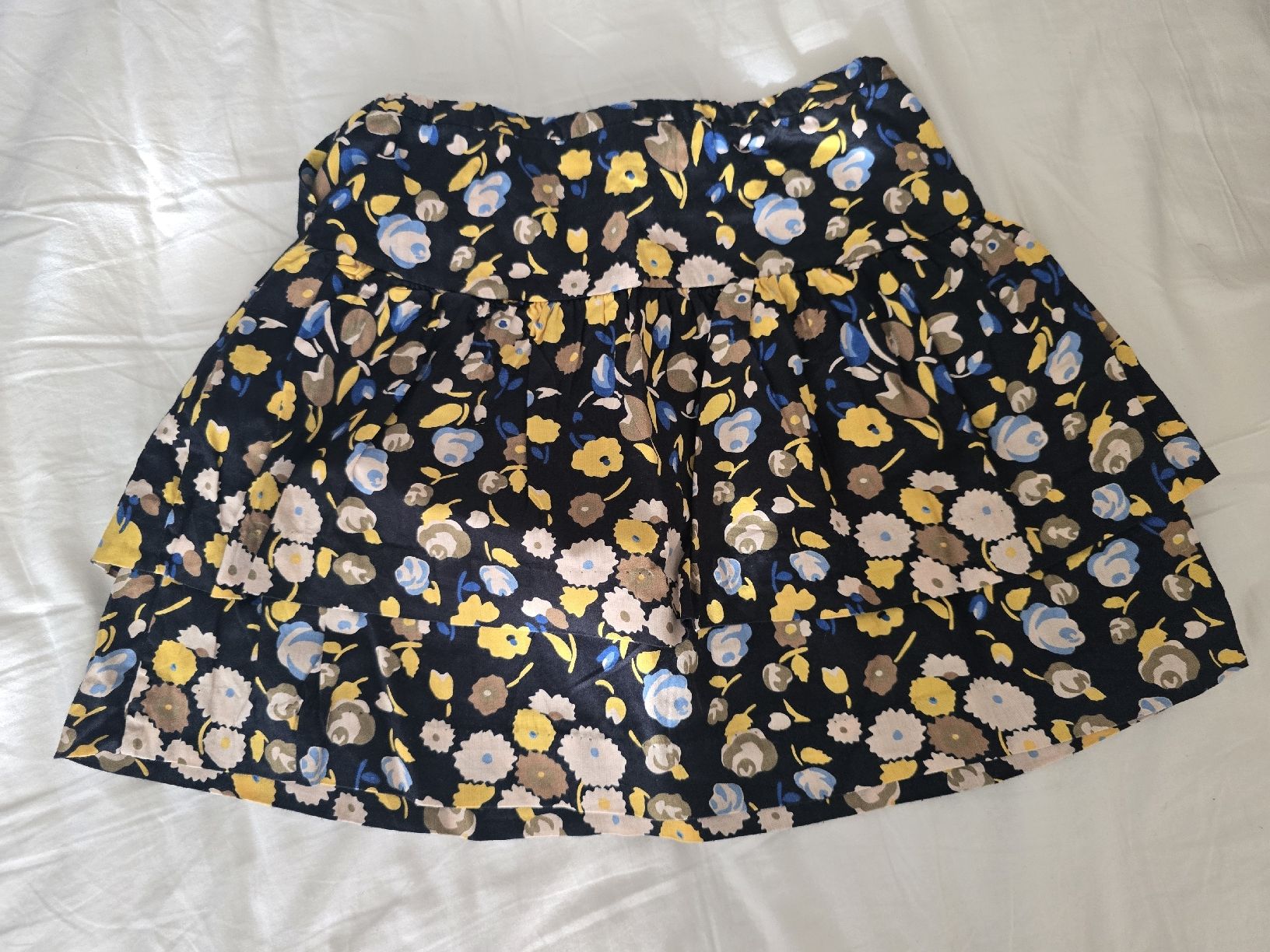 Bonpoint Vestiti & Gonne: Cute Bonpoint Floral Skirt – Usato da bern venduto da gsh_2w9d 3