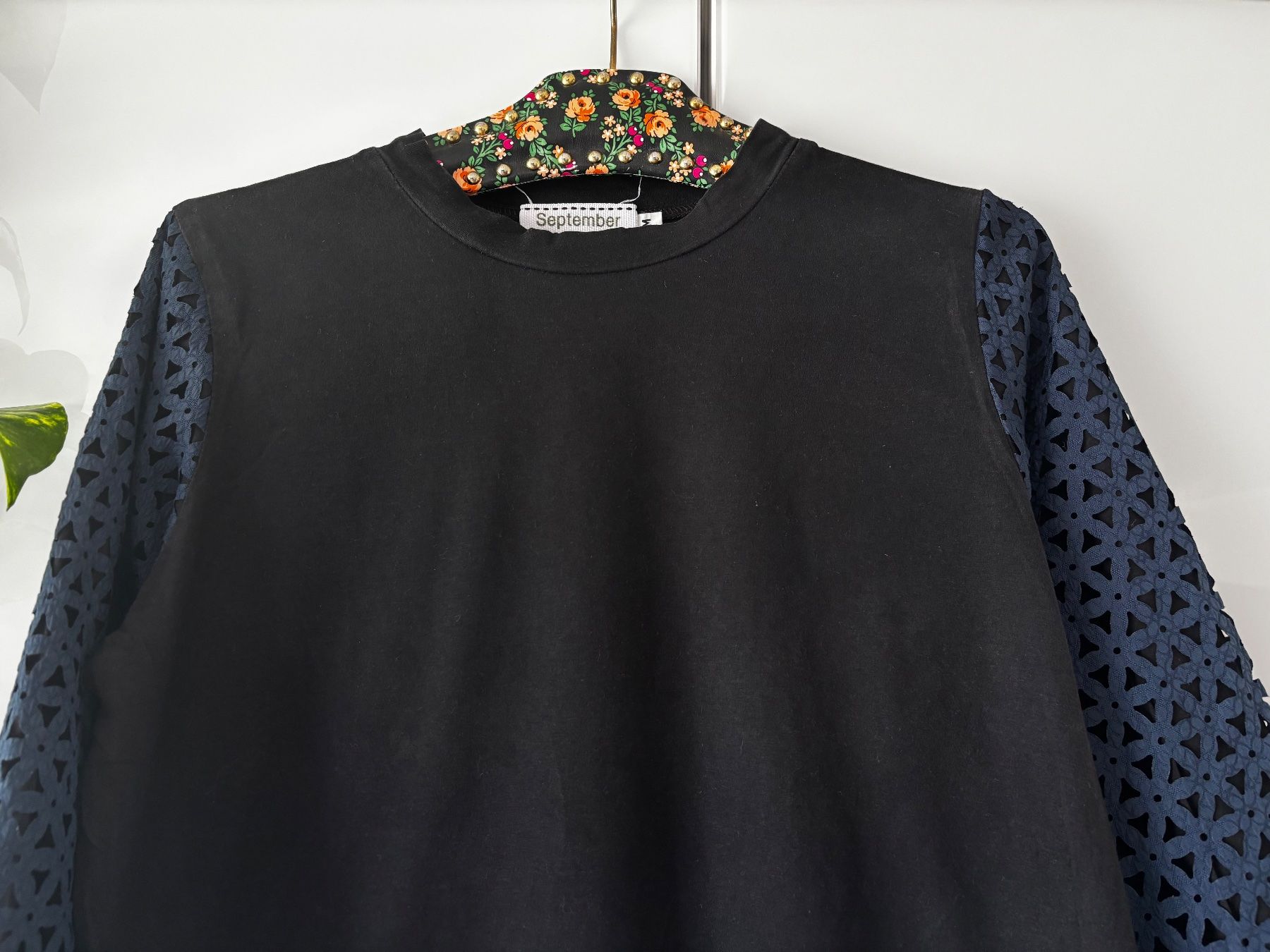 T-shirt: SEPTEMBER Langarmshirt Gr. M – Usato da Zürich venduto da missmodernage 1