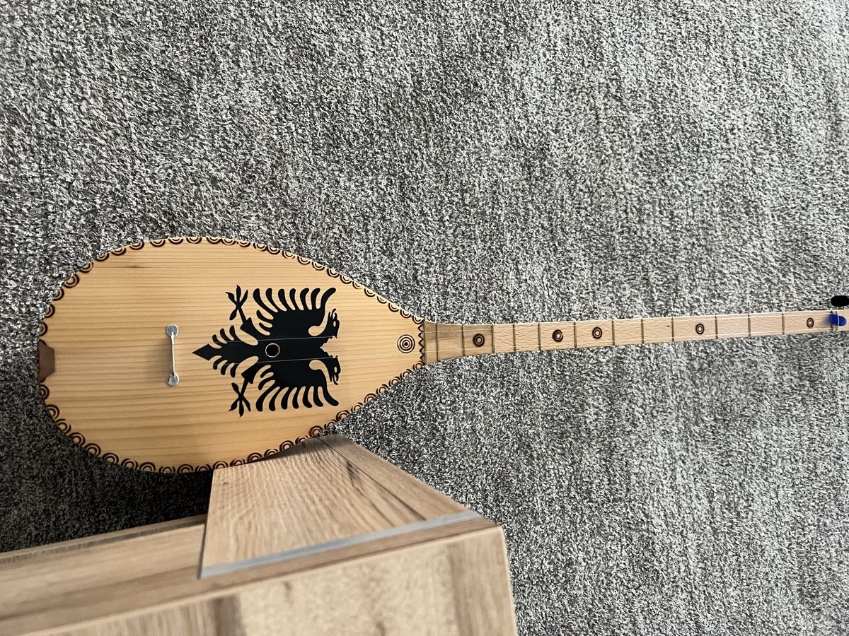 Strumenti musicali: Musik instrument – Nuovo (secondo la descrizione) da Riggisberg venduto da ama_98hx 5