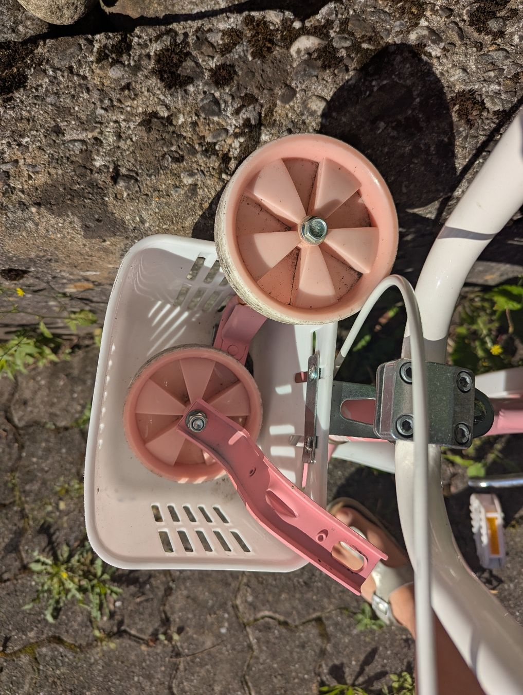 Vélos: kinder velo 12 zoll – D'occasion à Brienz BE par bar_xf2d 2