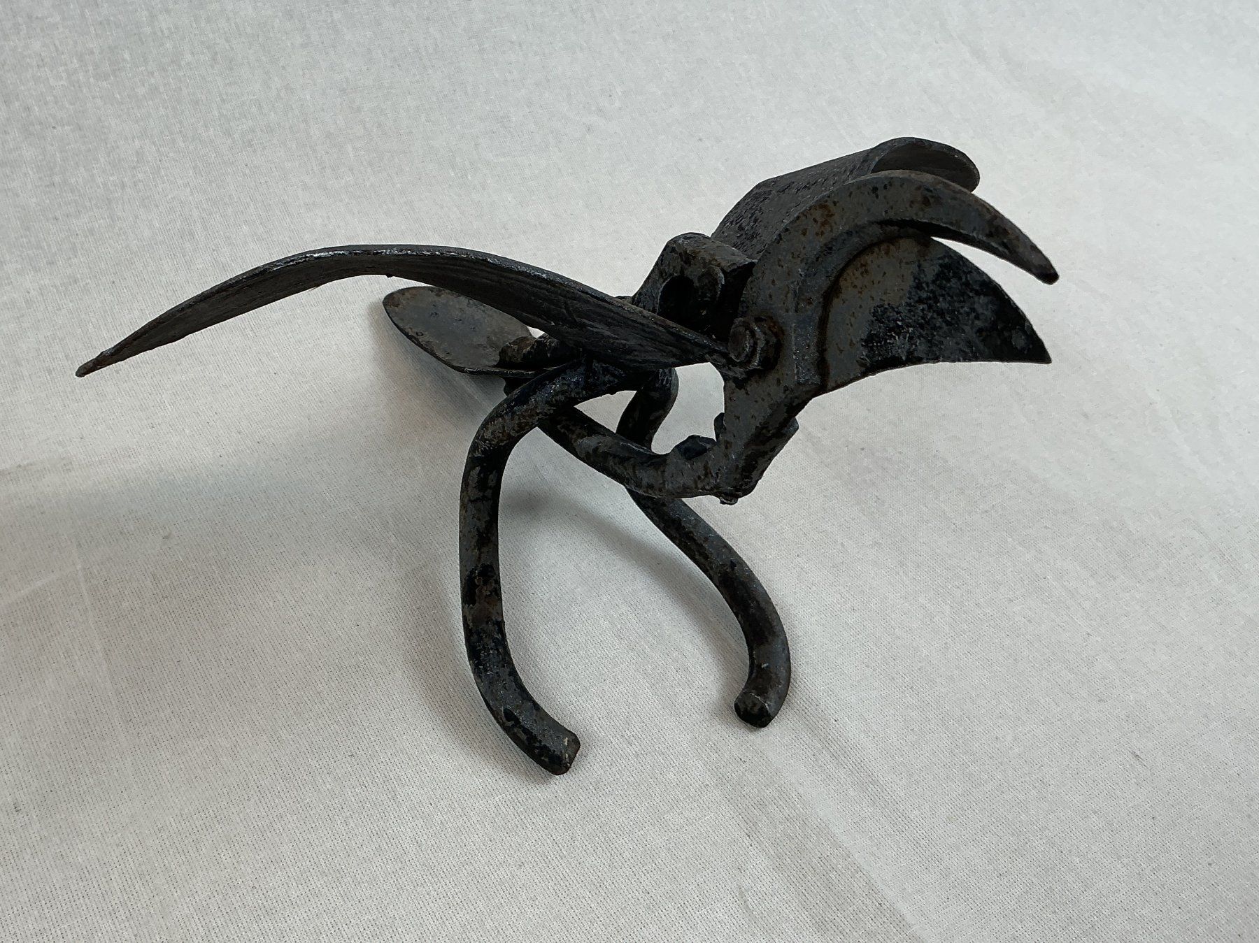 Sculptures & Statues: GARTEN SKULPTUR Vogel aus einer Gartenschere – D'occasion à Richterswil par Restwert_Richterswil 3
