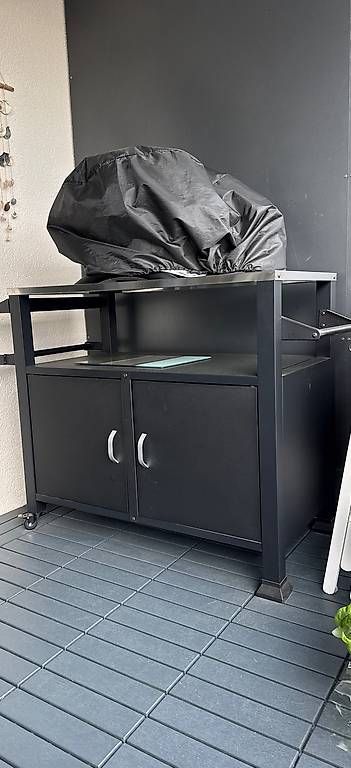 Tavoli: Table d'appoint barbecue 2 portes noire – Usato da Fribourg venduto da ser_jp7r 1