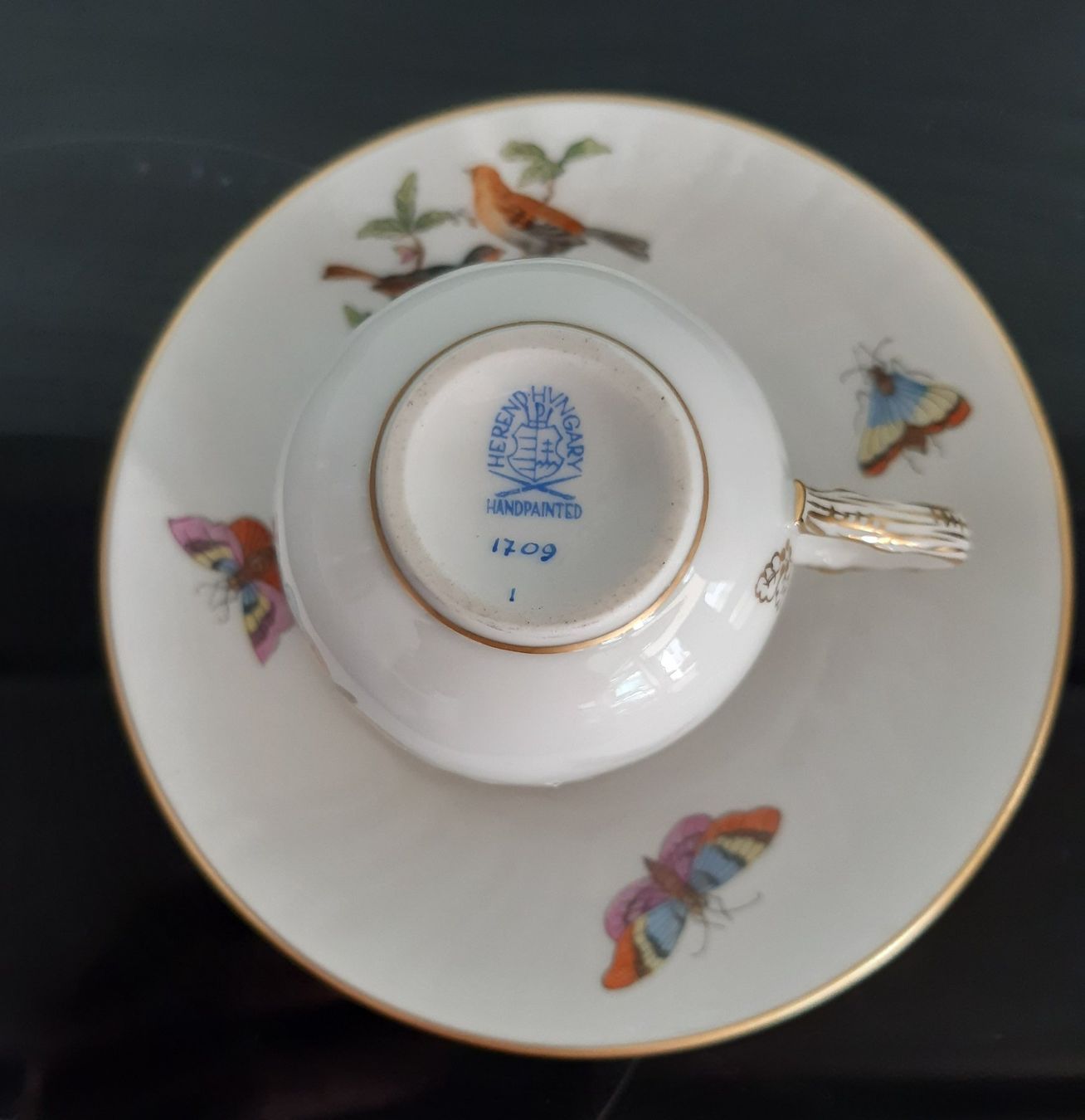 Herend Tazze: Herend Tasse Espresso Geschenk – Nuovo (secondo la descrizione) da Zollikofen venduto da Holidaymaker 2