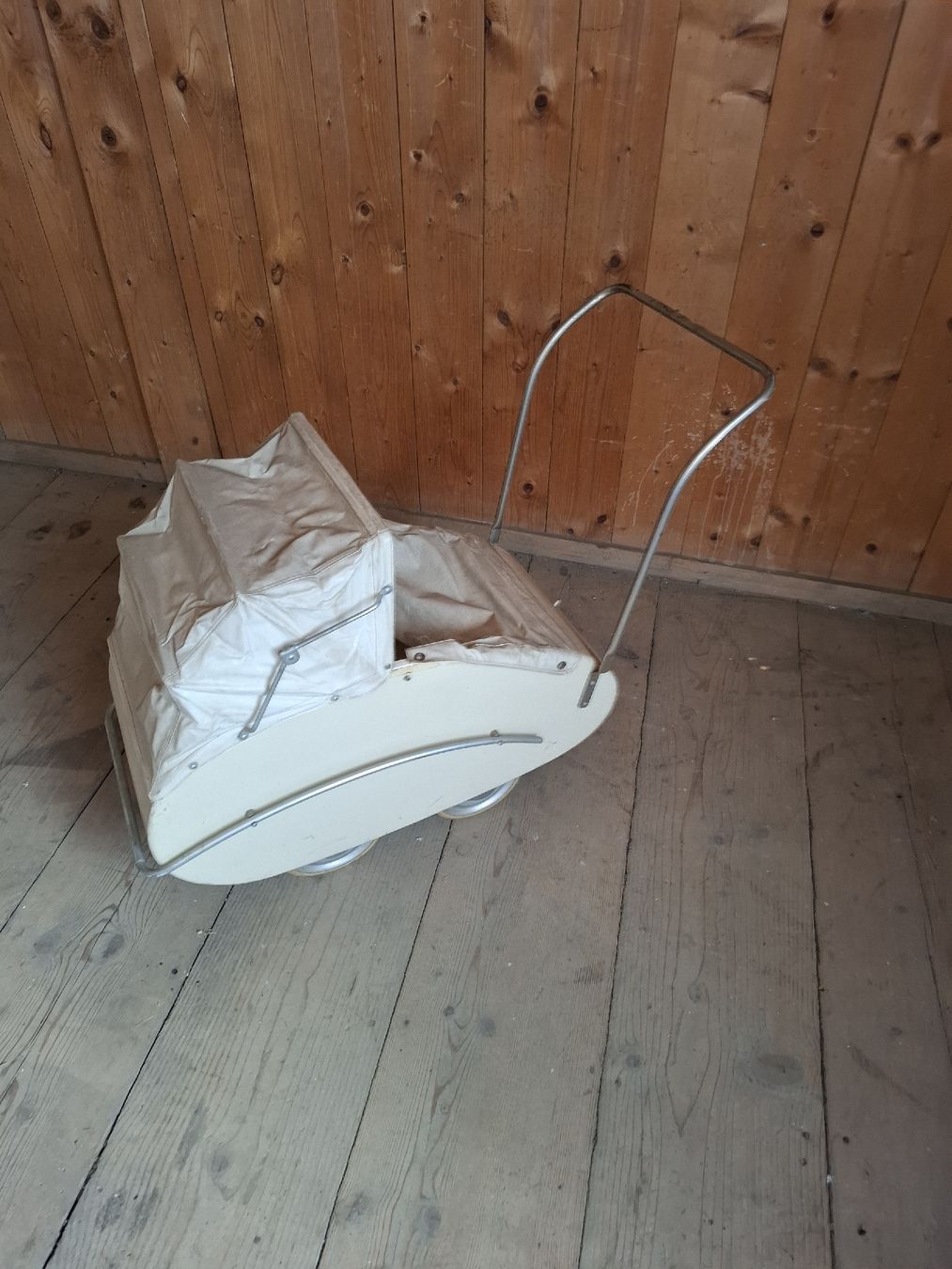 Wisa Gloria Kinderwagen: WisaGloria Kinderwagen mit Verdeck – Gebraucht aus Rorschacherberg von Luckyhorse 1
