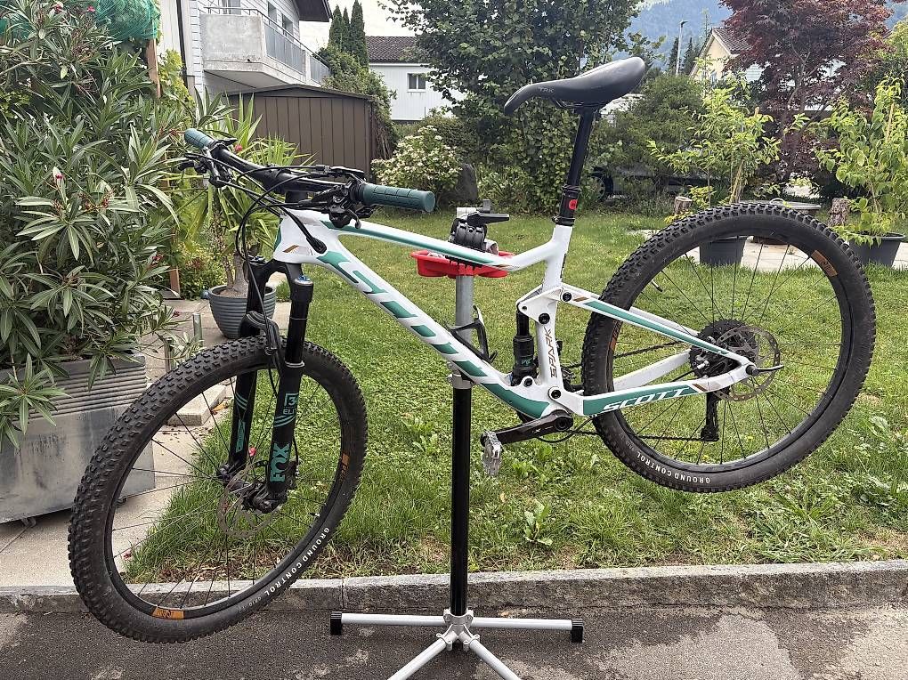 Velos: Scott Spark Contessa 700 Rahmengrösse M – Gebraucht aus Mels von Jasmin095