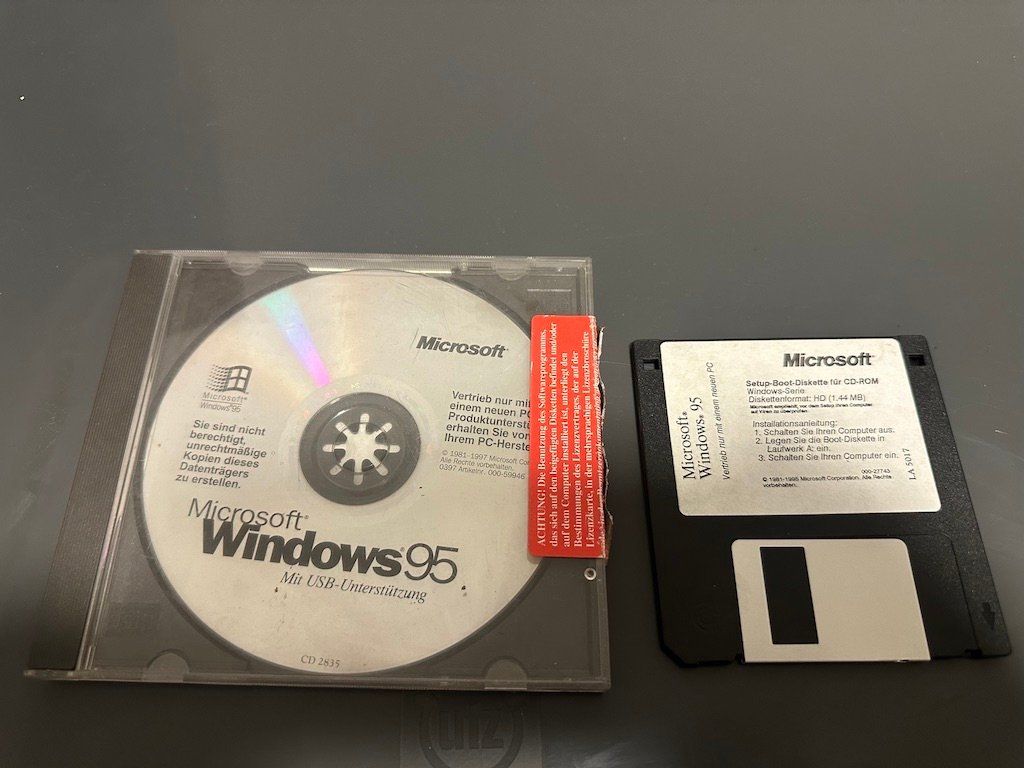 Microsoft Software: Windows 95 – Gebraucht aus Steinmaur von fiumicello01